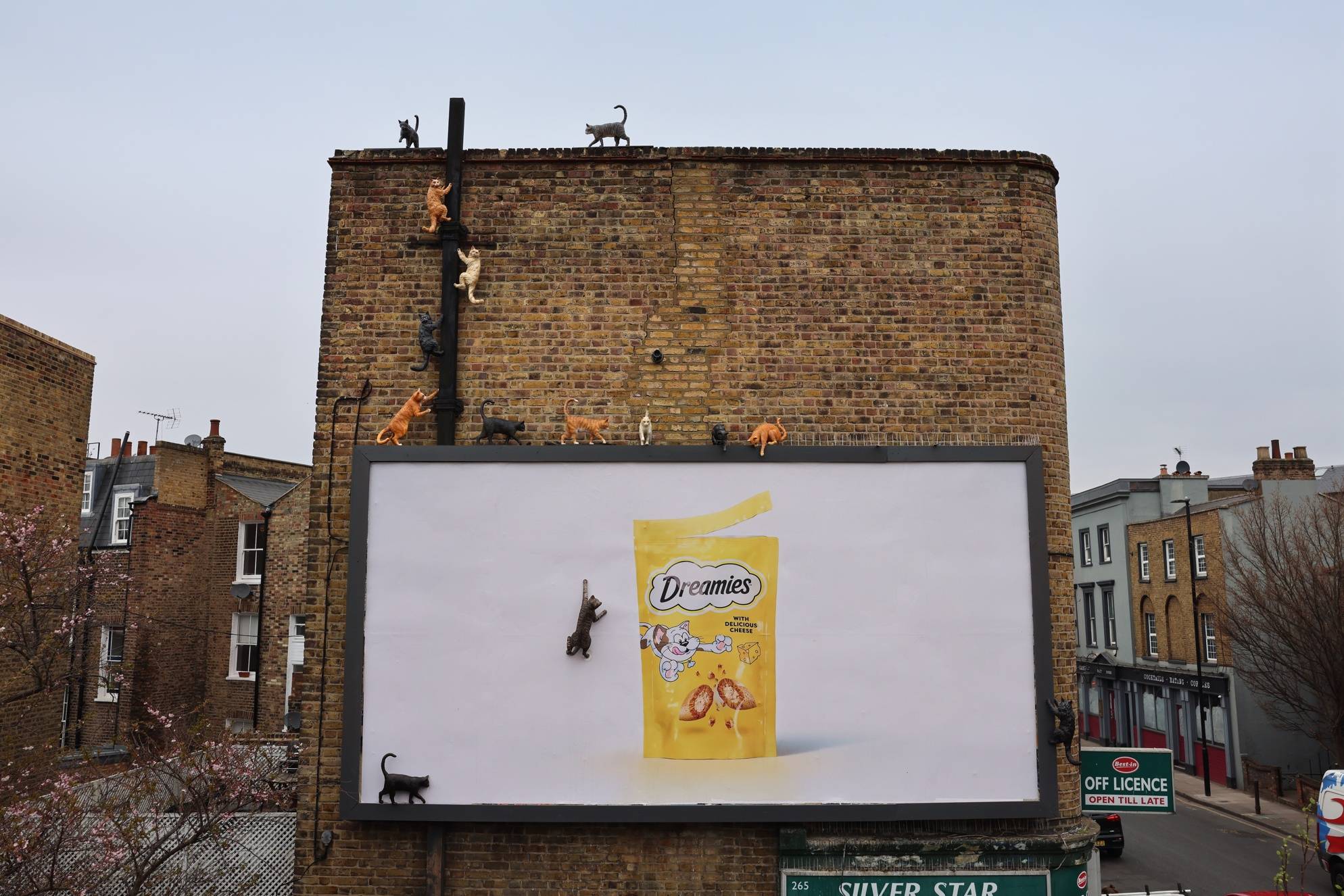 Pubicidad exterior_campaña creativa ad attack 2